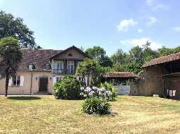 Une Maison de Maître singulière offrant une opportunité de restauration exceptionnelle !